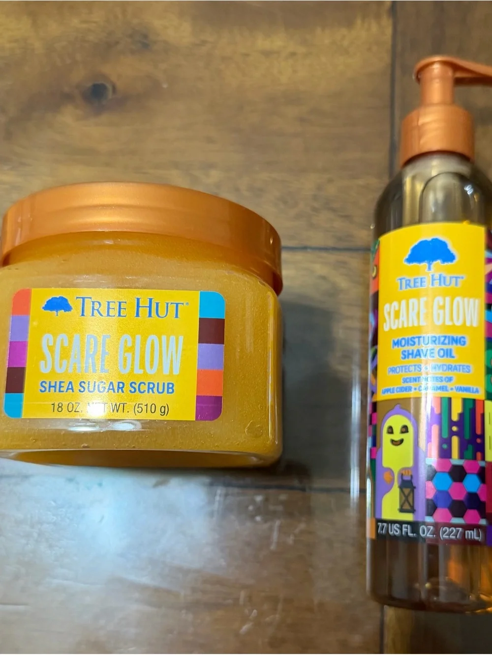 Tree Hut Scare Glow Moisturizing Shave Oil & Shea Sugar Scrub Bundle